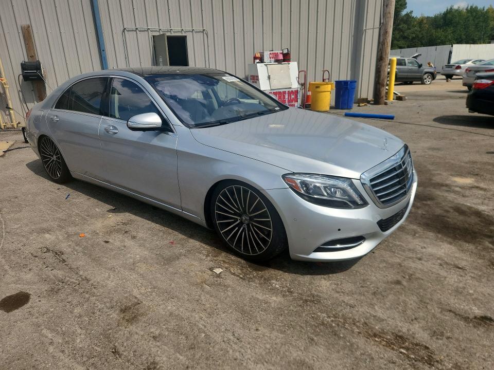 2017 MERCEDES-BENZ S 550 — Фото 4 из 12