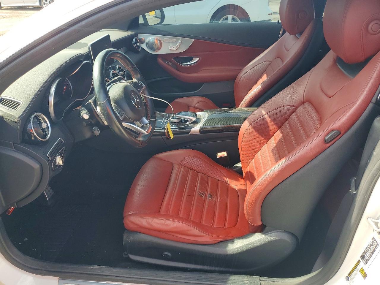 2017 MERCEDES-BENZ C 300 — Фото 7 из 12