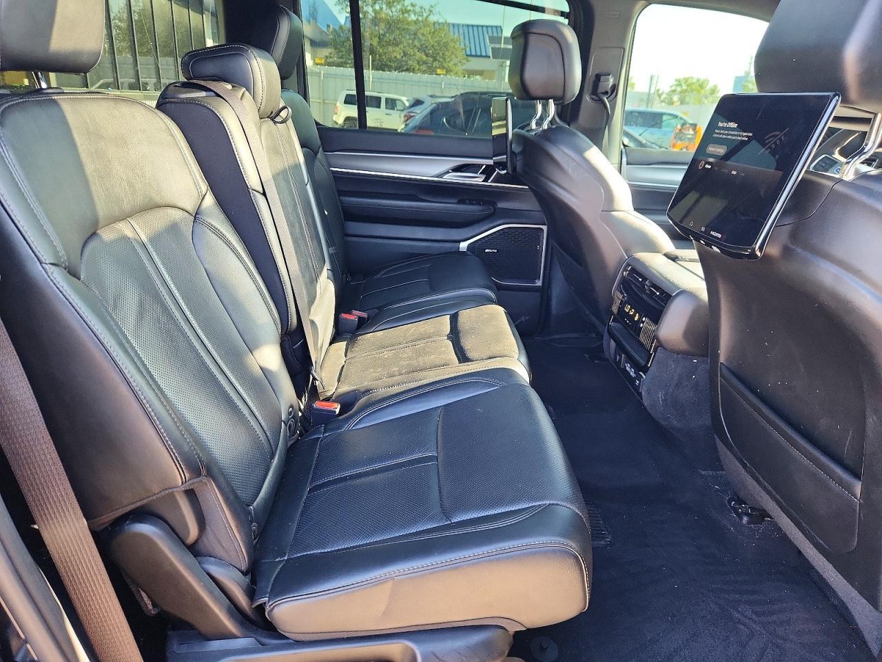 2023 JEEP WAGONEER SERIES II — Фото 11 из 13