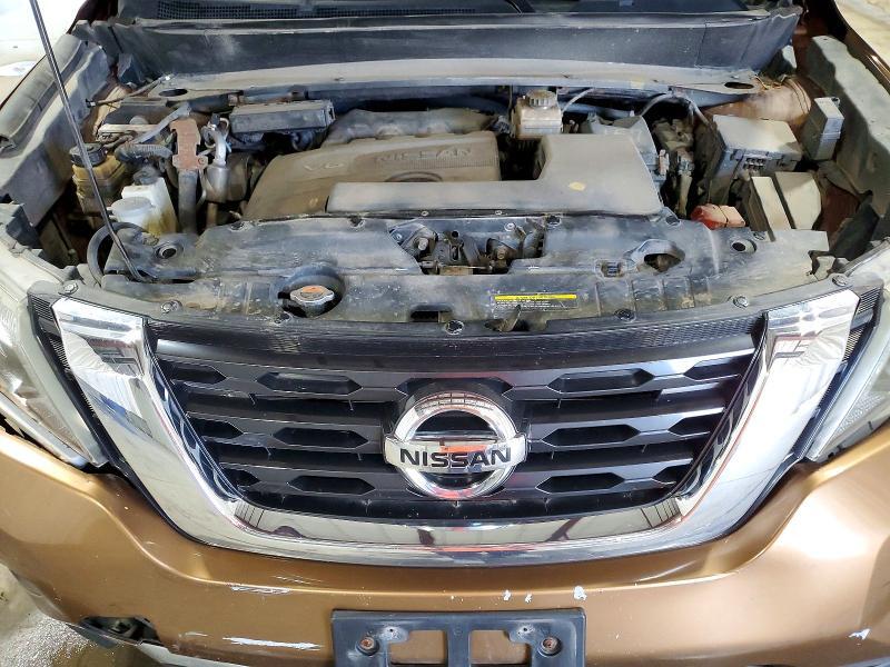 2017 NISSAN PATHFINDER SV — Фото 12 из 13