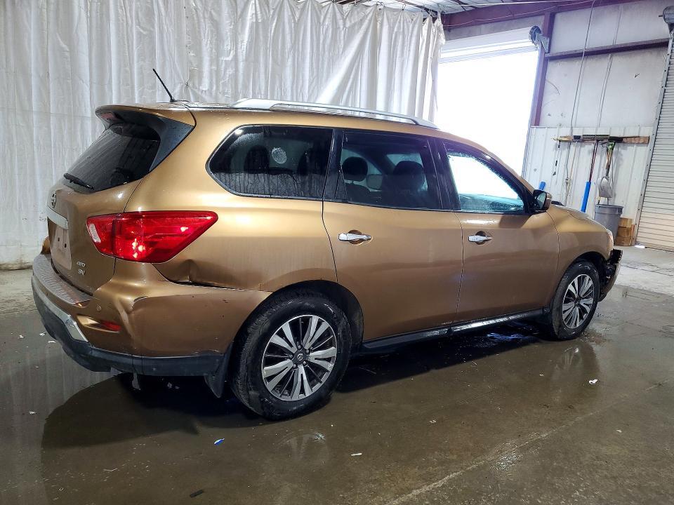 2017 NISSAN PATHFINDER SV — Фото 3 из 13
