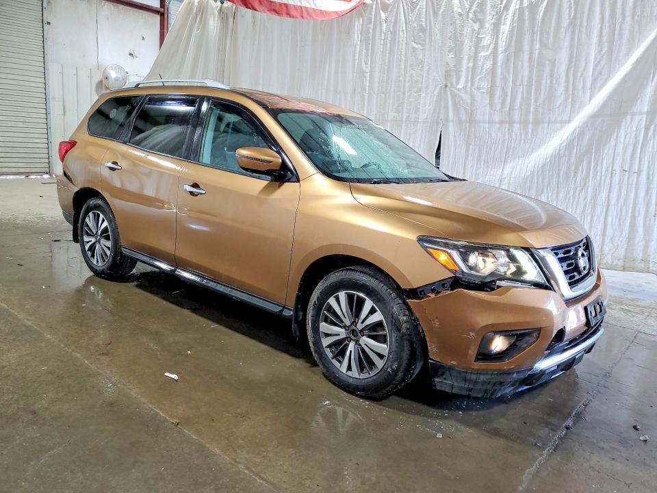 2017 NISSAN PATHFINDER SV — Фото 4 из 13