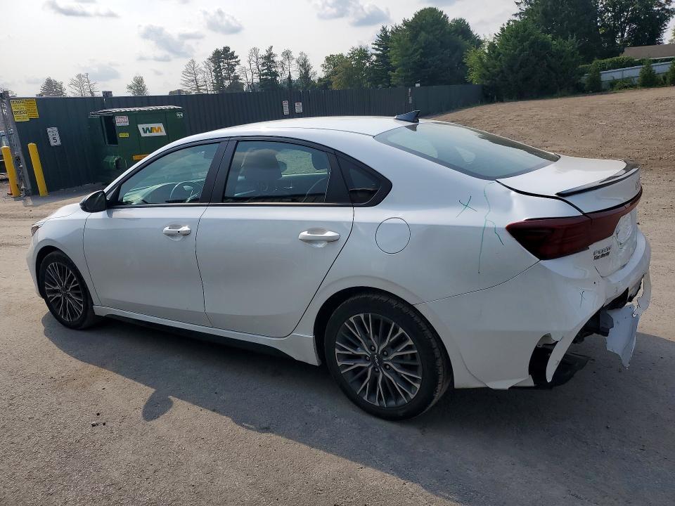 2023 KIA FORTE GT LINE — Фото 2 из 12