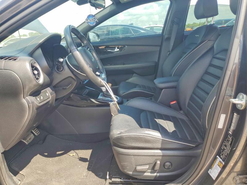2023 KIA FORTE GT LINE — Фото 7 из 12