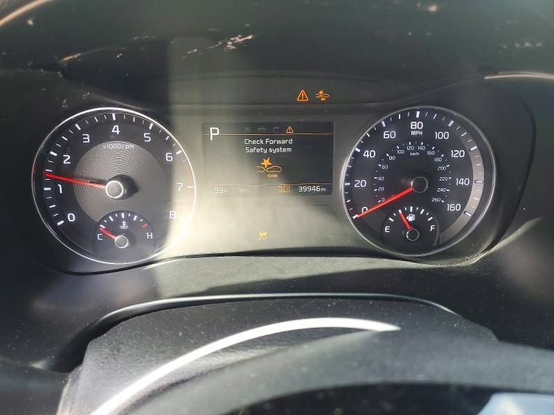 2023 KIA FORTE GT LINE — Фото 9 из 12