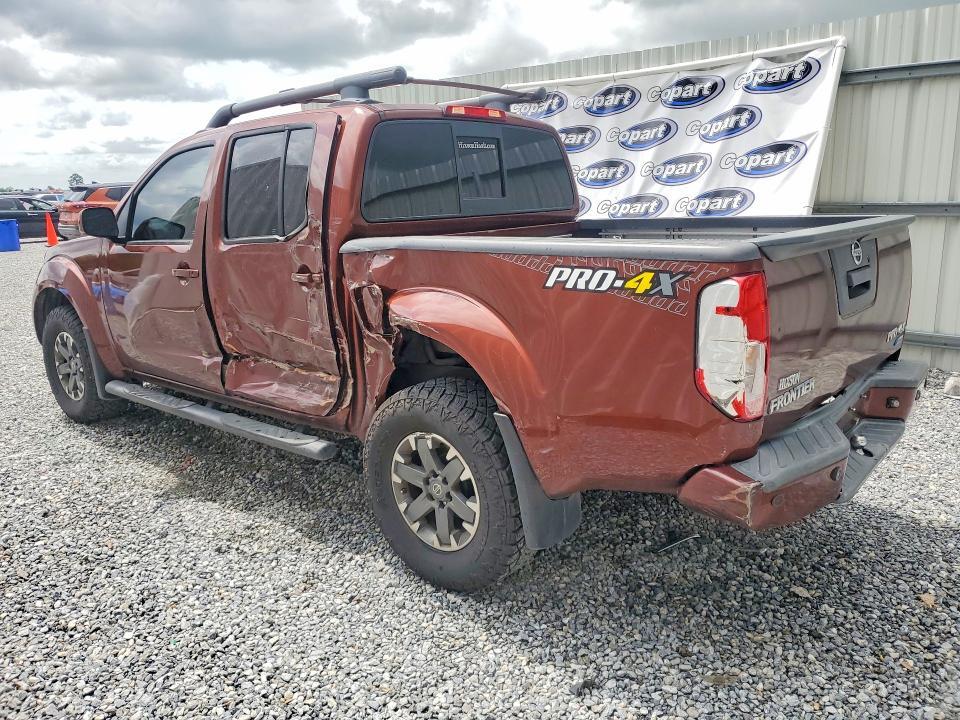 2017 NISSAN FRONTIER PRO-4X — Фото 2 из 13