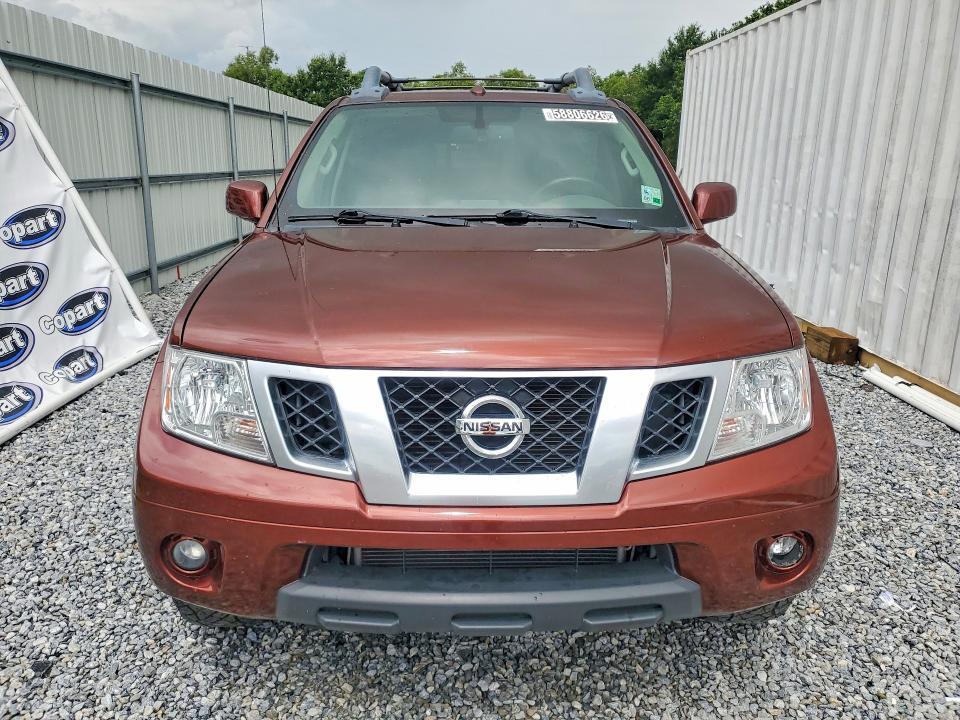 2017 NISSAN FRONTIER PRO-4X — Фото 5 из 13