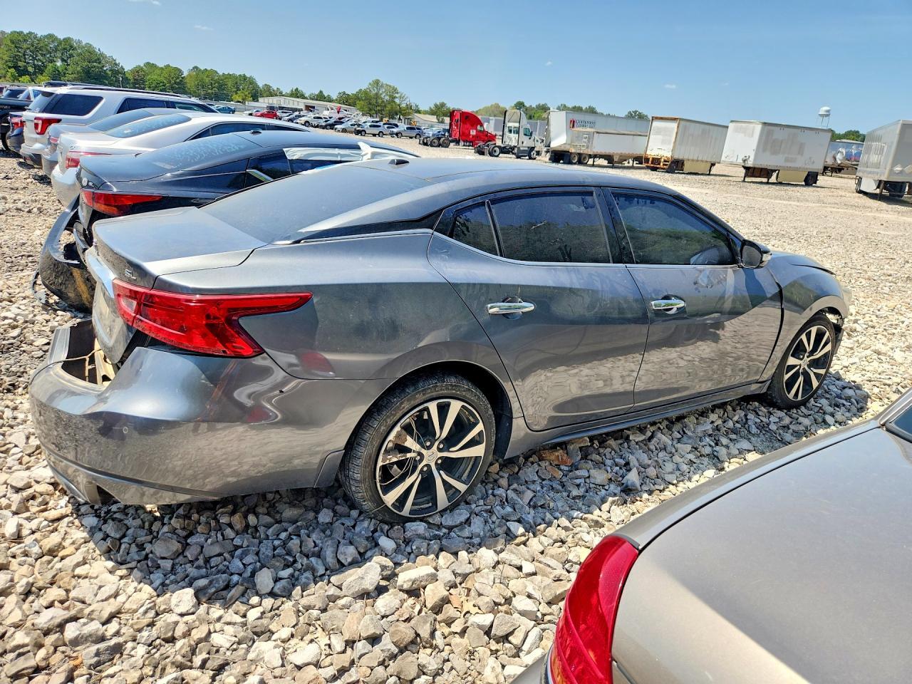 2017 NISSAN MAXIMA 3.5 SL — Фото 3 из 12