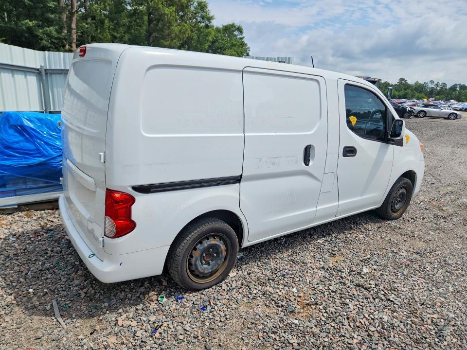 2017 NISSAN NV200 SV — Фото 3 из 13