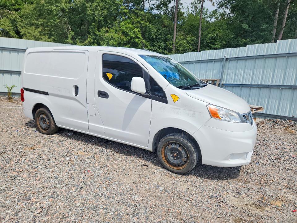 2017 NISSAN NV200 SV — Фото 4 из 13