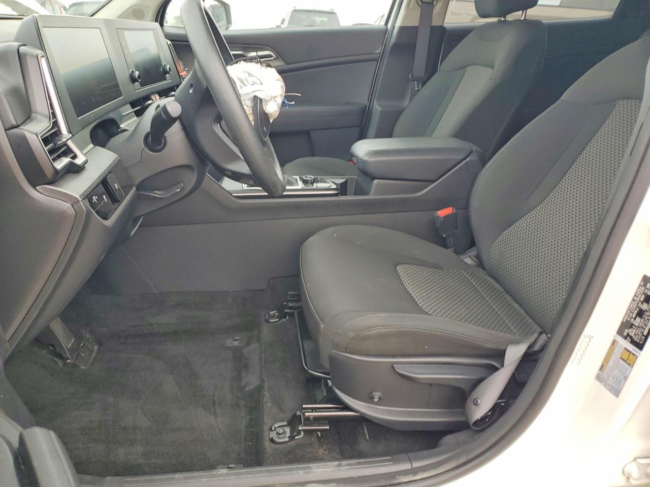 2023 KIA SPORTAGE LX — Фото 7 из 14