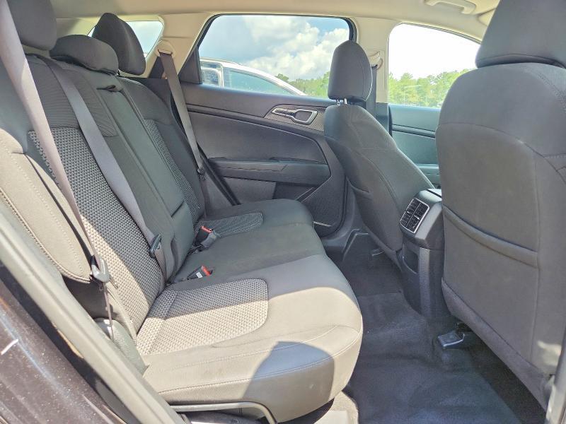 2023 KIA SPORTAGE LX — Фото 11 из 13