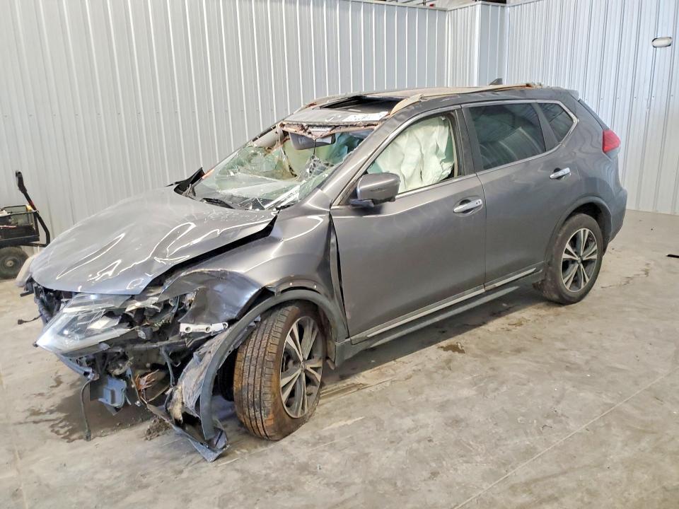 2017 NISSAN ROGUE 5N1AT2MTXHC868220