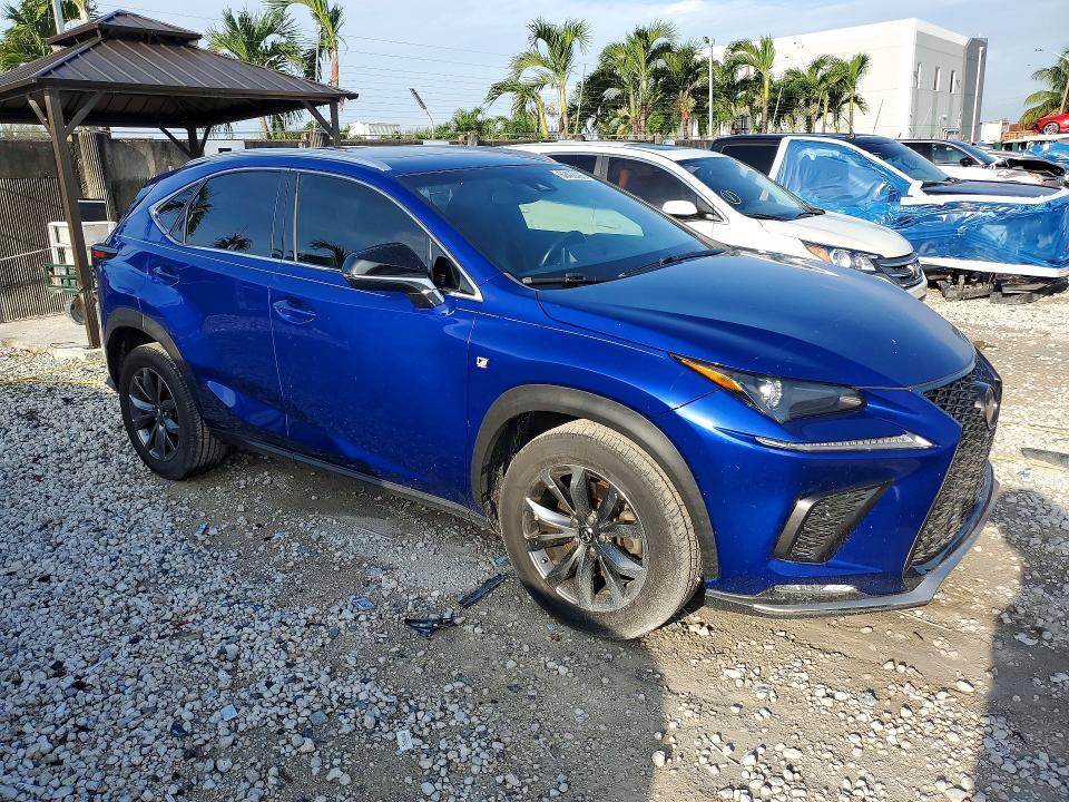 2018 LEXUS NX 300 F SPORT — Фото 4 из 12