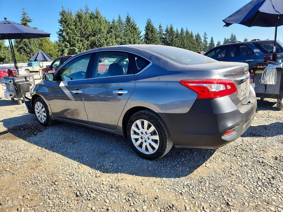 3N1AB7AP1HY406697 2017 NISSAN SENTRA photo no. 2
