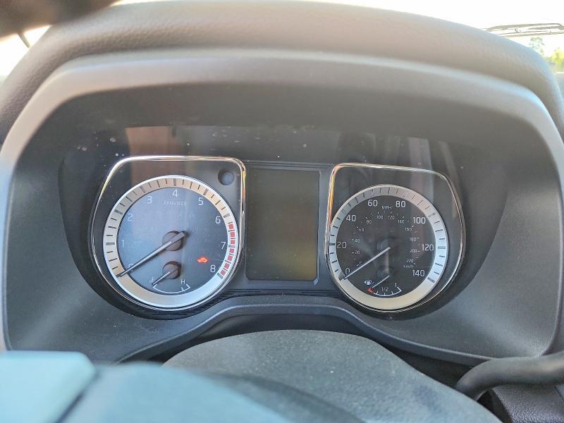 2017 NISSAN TITAN PRO-4X — Фото 9 из 12