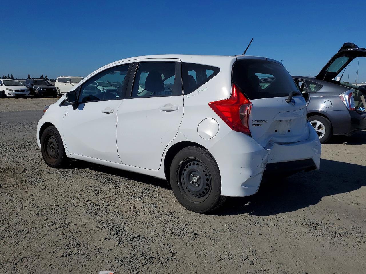 2017 NISSAN VERSA NOTE SV — Фото 2 из 12