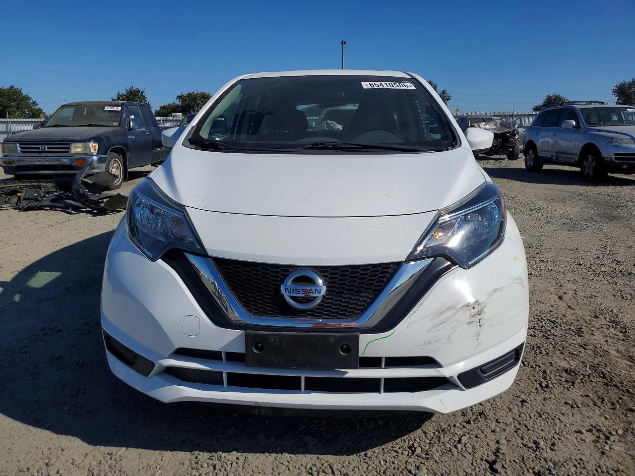 2017 NISSAN VERSA NOTE SV — Фото 5 из 12