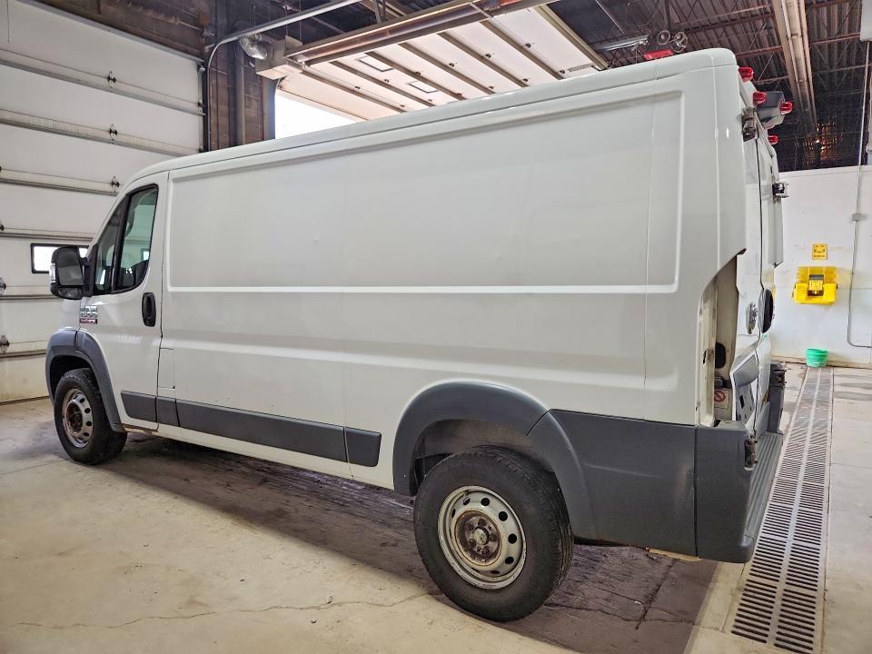 2017 RAM PROMASTER 1500 DELIVERY VAN — Фото 2 из 13