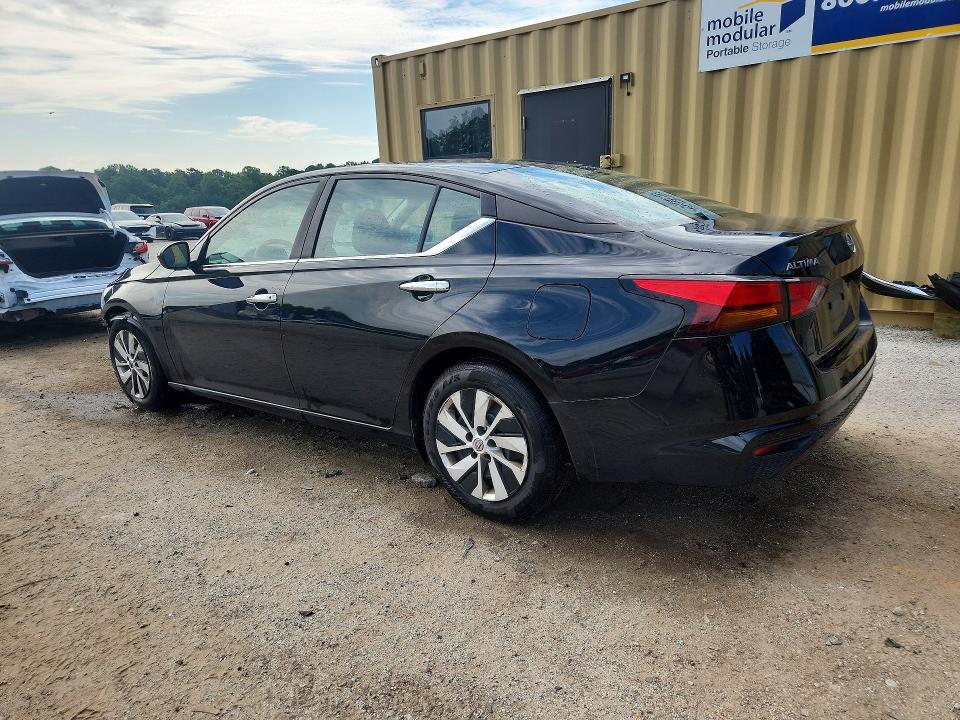 2023 NISSAN ALTIMA S — Фото 2 из 13