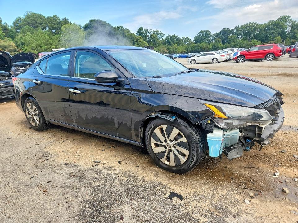 2023 NISSAN ALTIMA S — Фото 4 из 13