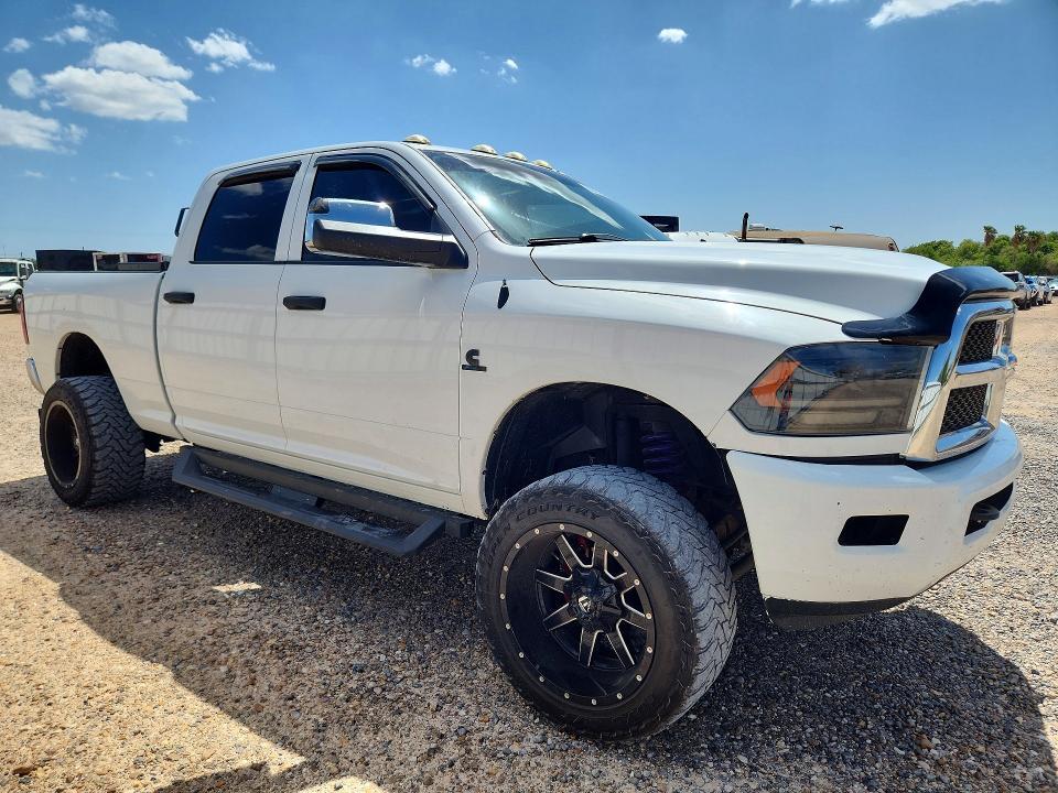 2017 RAM 2500 ST — Фото 4 из 12