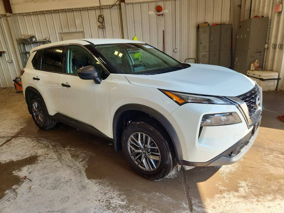 2023 NISSAN ROGUE S — Фото 4 из 13