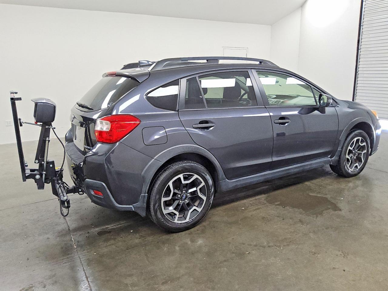 2017 SUBARU CROSSTREK LIMITED — Фото 3 из 13