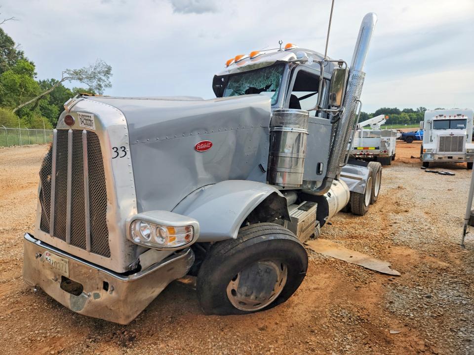 2023 PETERBILT 389 1XPXD40XXPD798306