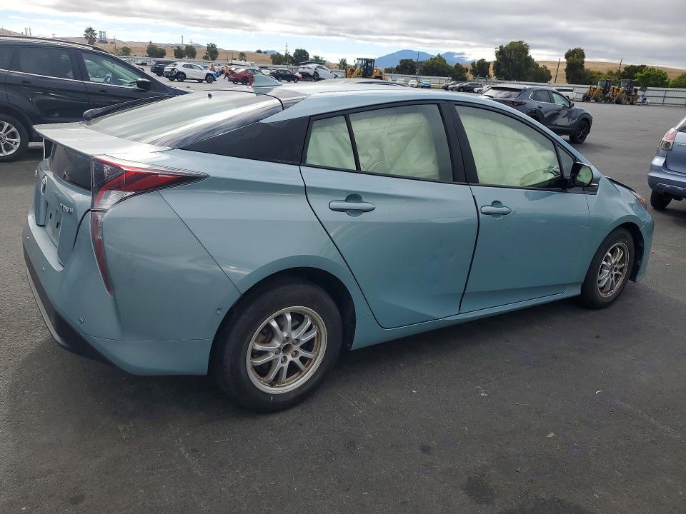 2017 TOYOTA PRIUS THREE — Фото 3 из 12