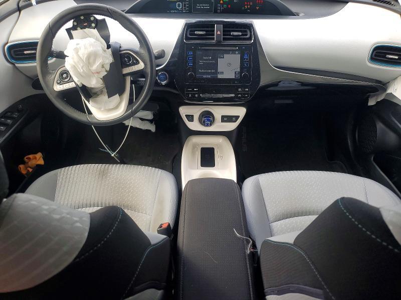 2017 TOYOTA PRIUS THREE — Фото 8 из 12