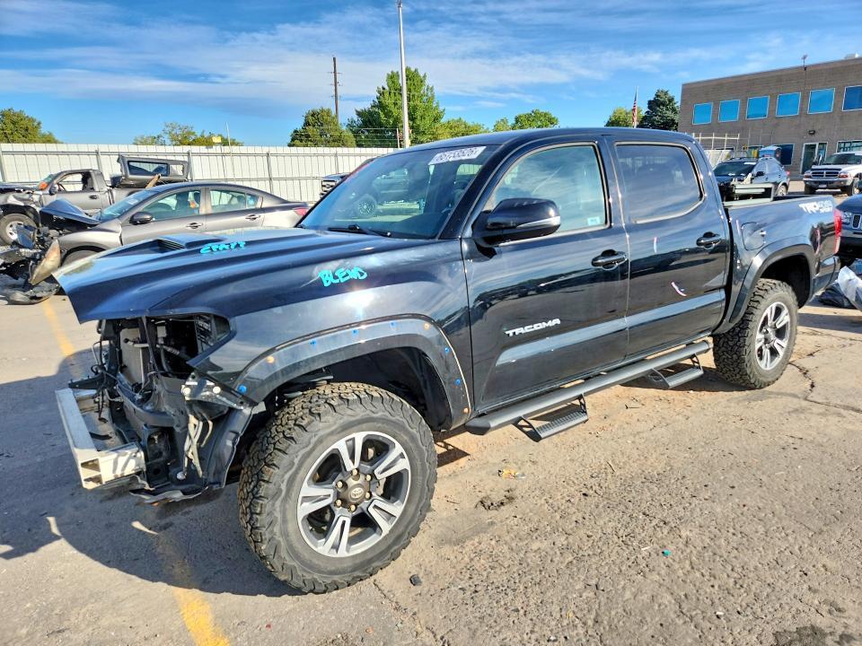 2017 TOYOTA TACOMA 5TFCZ5AN8HX070584