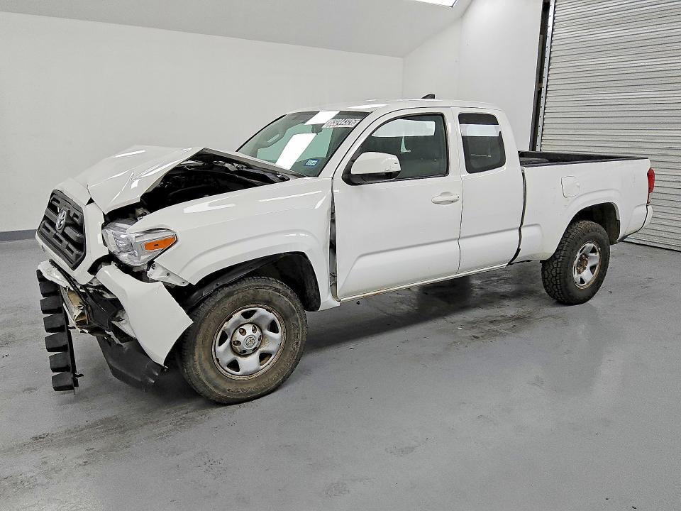 2017 TOYOTA TACOMA 5TFRX5GN1HX092854