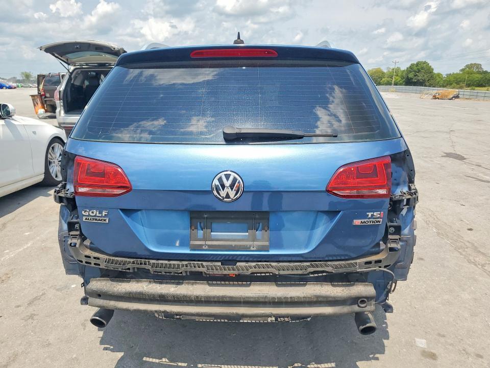 2017 VOLKSWAGEN GOLF ALLTRACK S — Фото 6 из 14