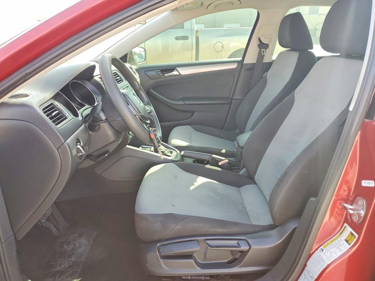3VW2B7AJ8HM313970 2017 VOLKSWAGEN JETTA photo no. 7