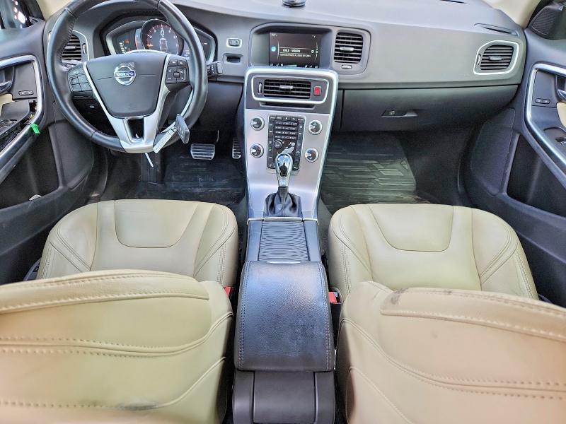 YV126MFL1H2435894 2017 VOLVO S60 photo no. 8