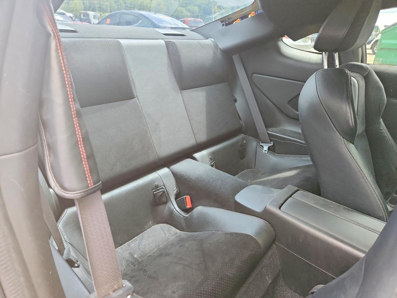 2023 TOYOTA GR 86 PREMIUM — Фото 10 из 12