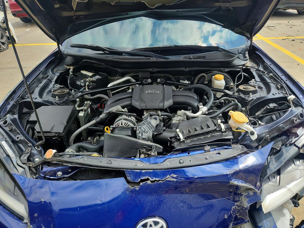 2023 TOYOTA GR 86 PREMIUM — Фото 11 из 12