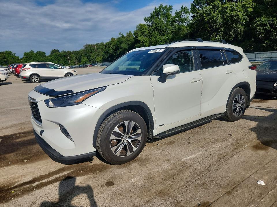 2023 TOYOTA HIGHLANDER HYBRID 5TDKBRCH6PS576577