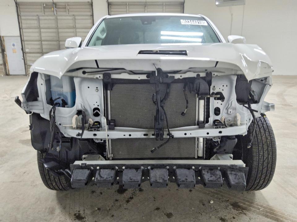 2023 TOYOTA TACOMA SR — Фото 5 из 13