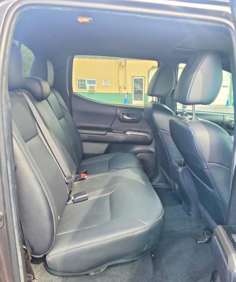 2023 TOYOTA TACOMA LIMITED — Фото 10 из 12