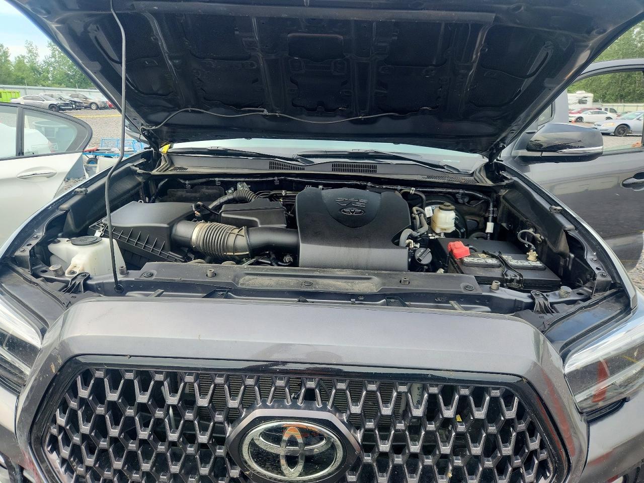 2023 TOYOTA TACOMA LIMITED — Фото 11 из 12