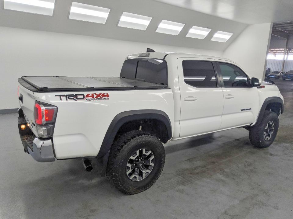 2023 TOYOTA TACOMA TRD OFF-ROAD — Фото 3 из 14