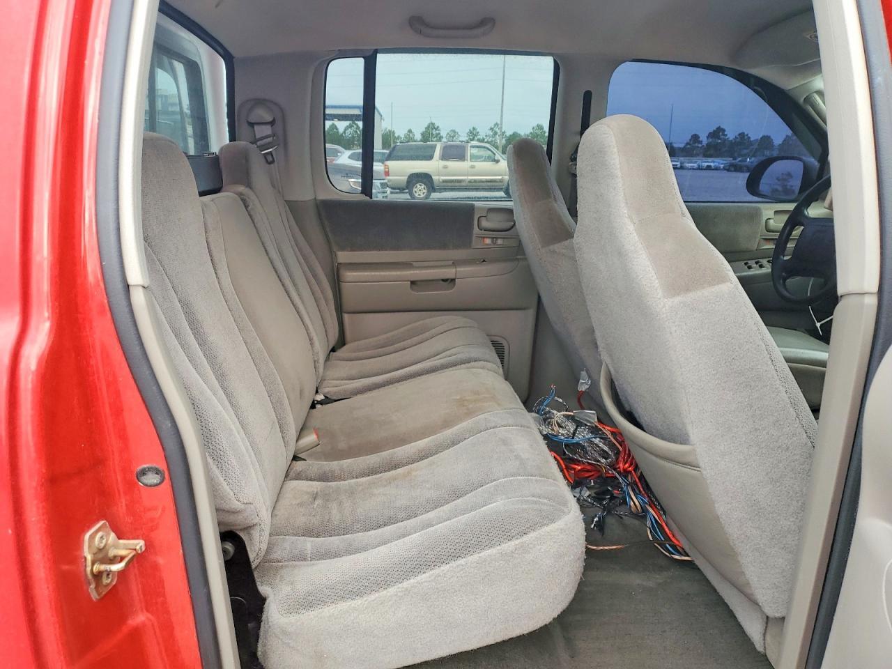 2004 DODGE DAKOTA SLT — Фото 10 из 13
