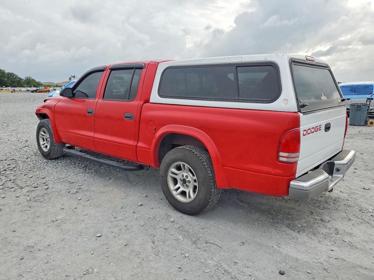 2004 DODGE DAKOTA SLT — Фото 2 из 13