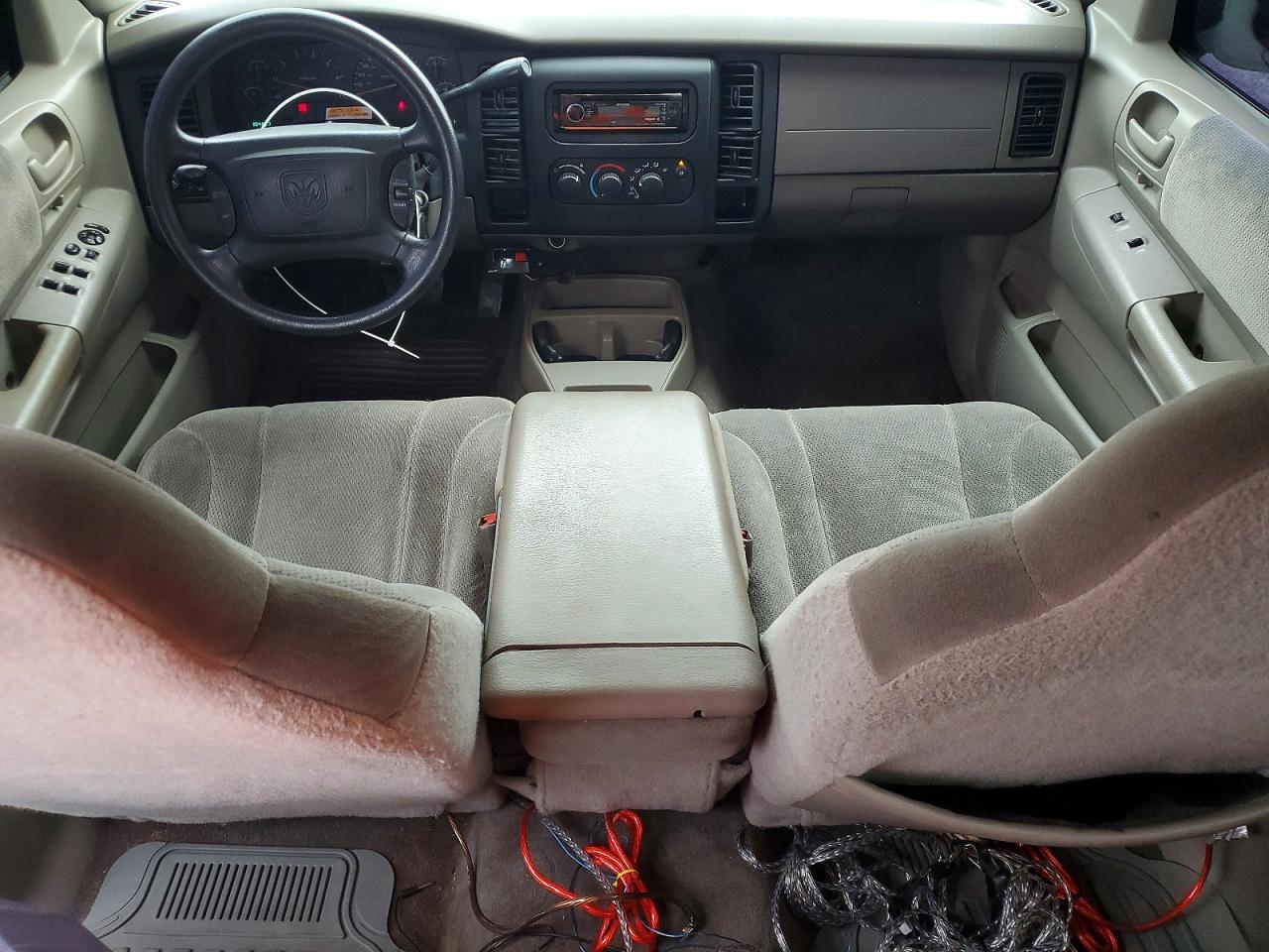 2004 DODGE DAKOTA SLT — Фото 8 из 13