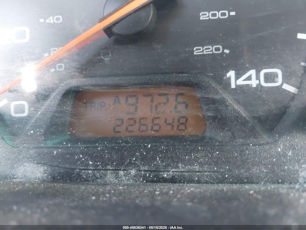 5FNRL18984B027946 2004 HONDA ODYSSEY photo no. 7