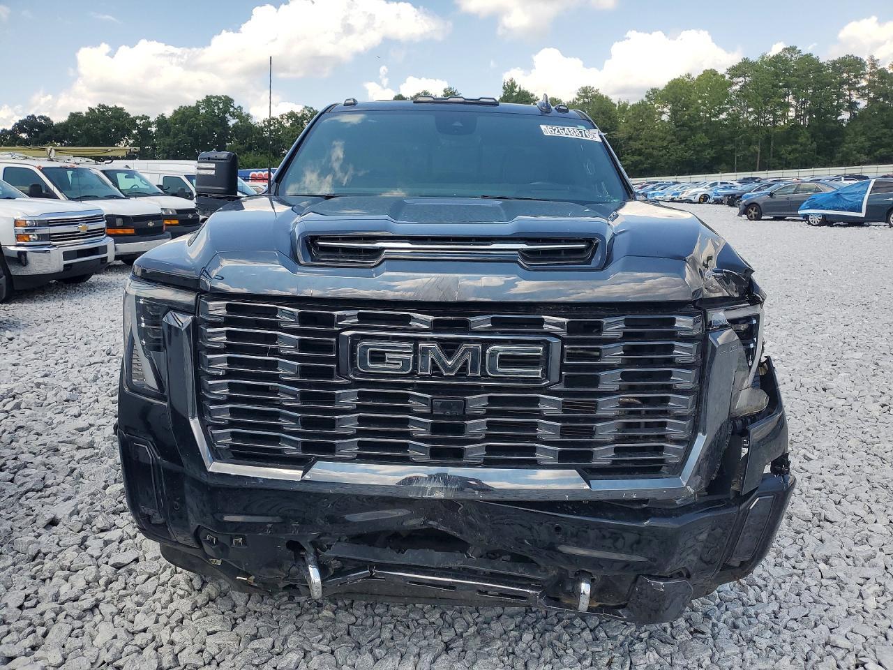 2024 GMC SIERRA K3500 DENALI ULTIMATE — Фото 5 из 11