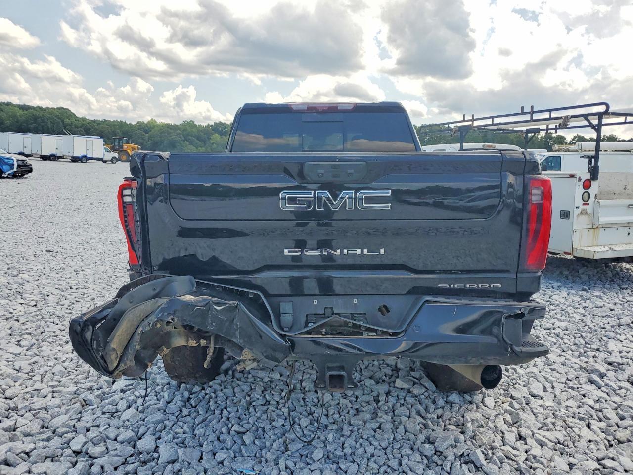 2024 GMC SIERRA K3500 DENALI ULTIMATE — Фото 6 из 11