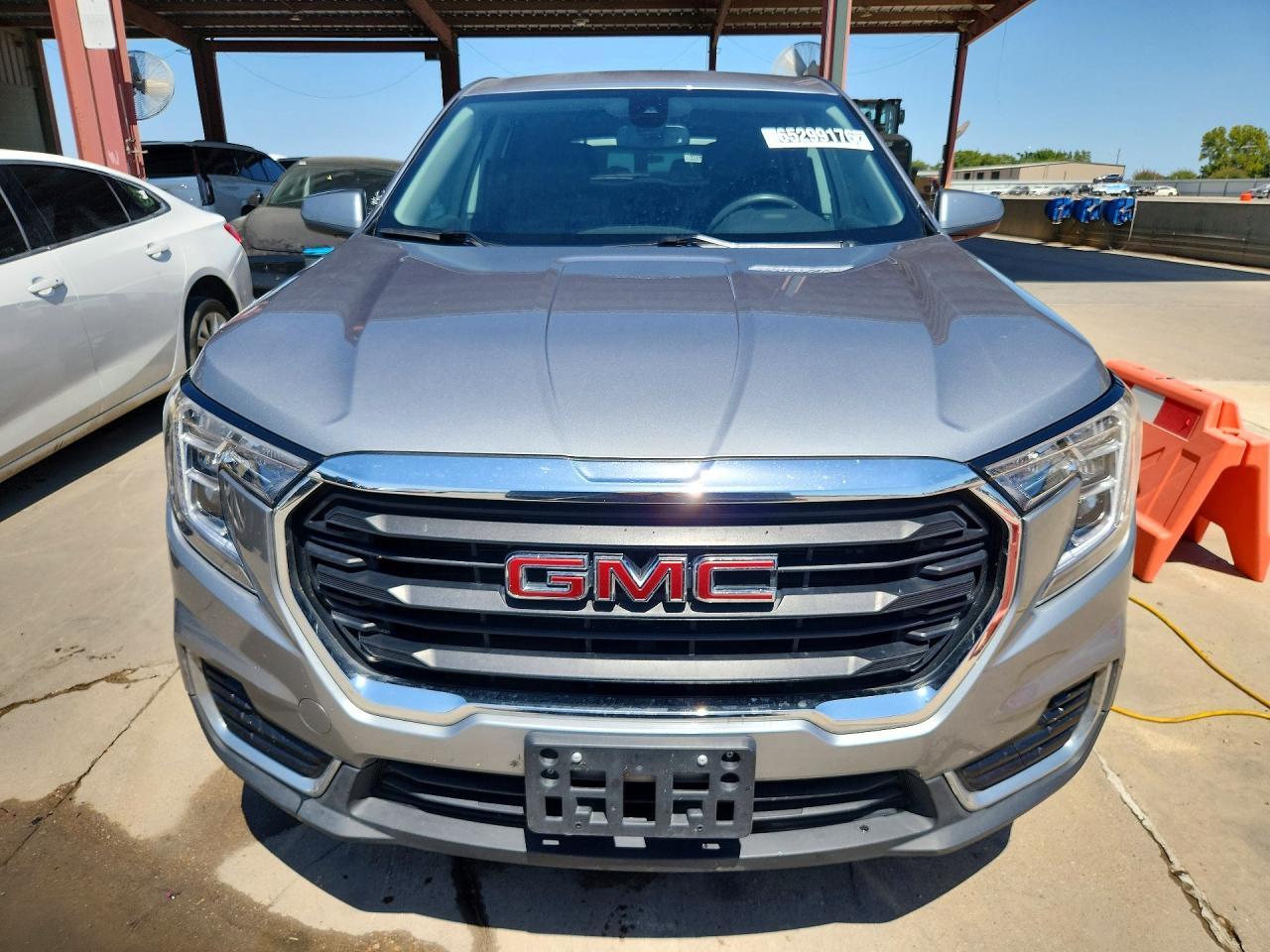 2024 GMC TERRAIN SLE — Фото 5 из 12